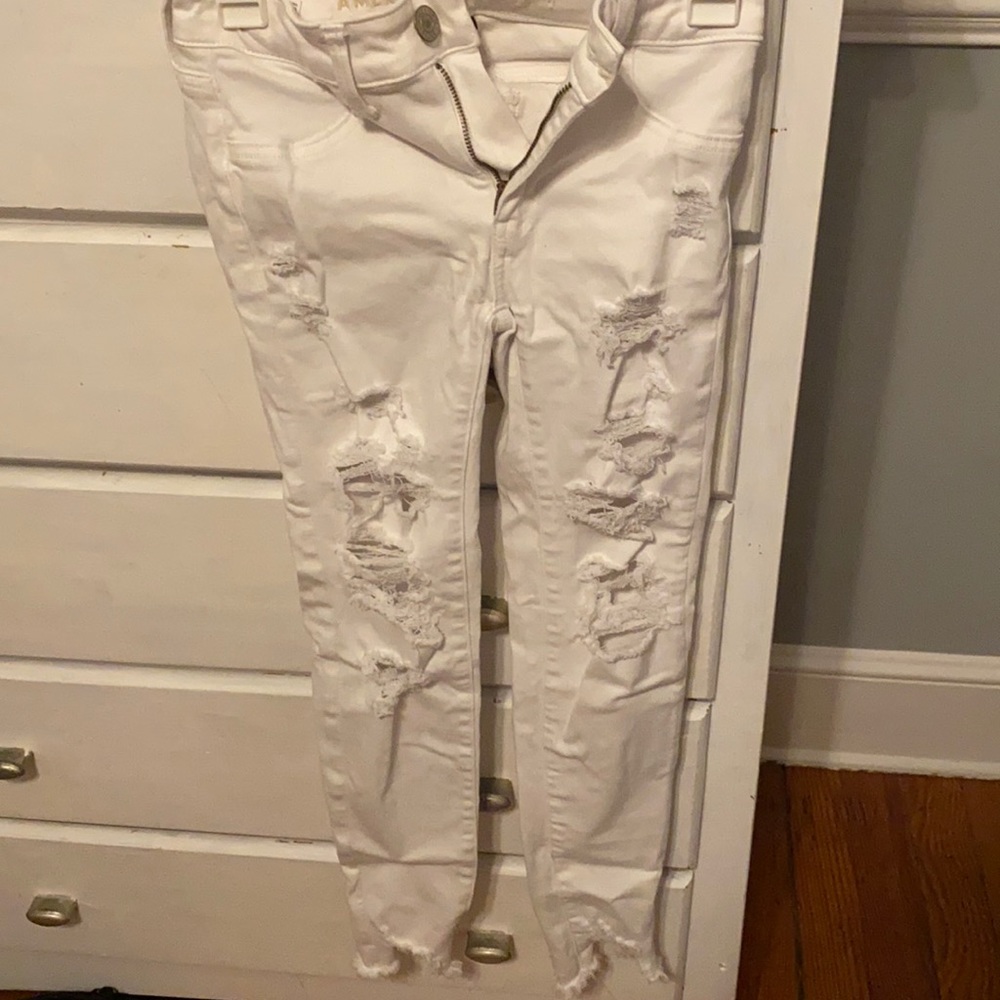 White ripped skinny jeans